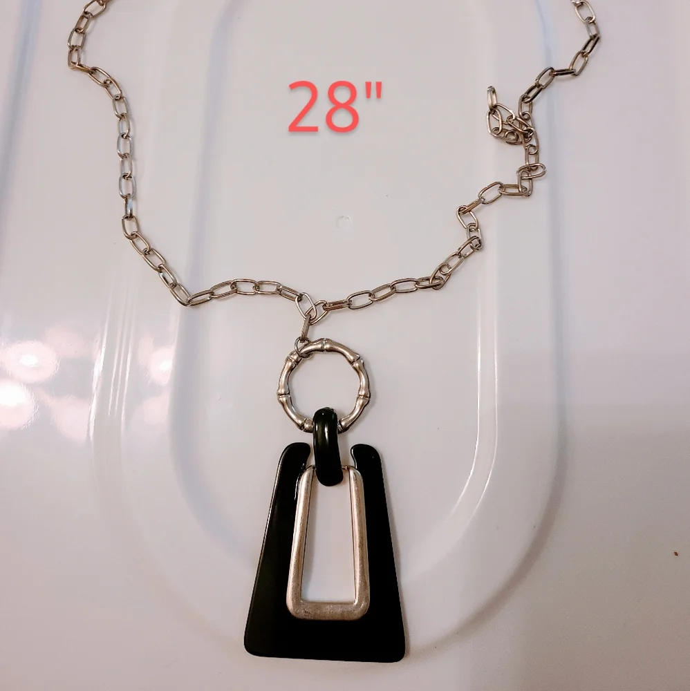 Necklace bundle - Picture 2 of 7